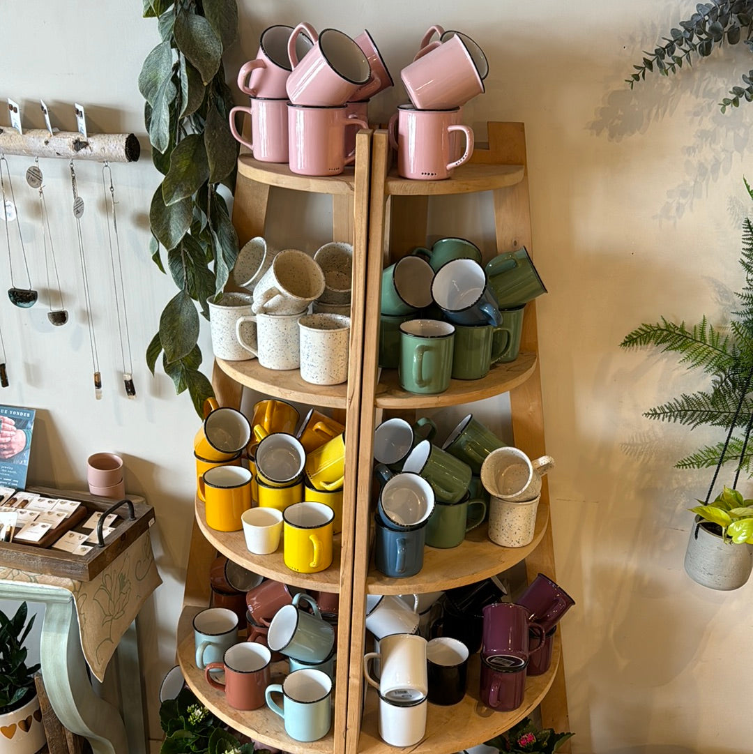 Enamel Mug Arrangement