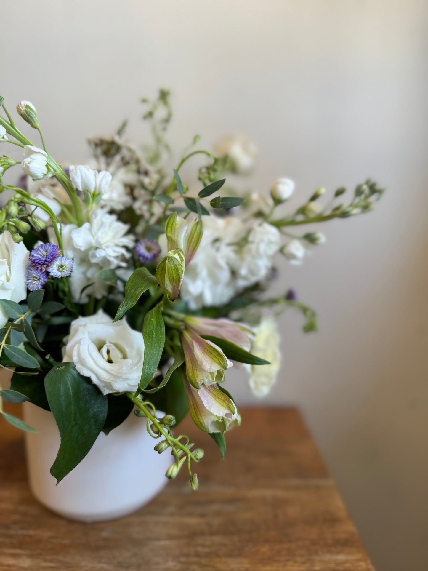 Simply White Sympathy Arrangement