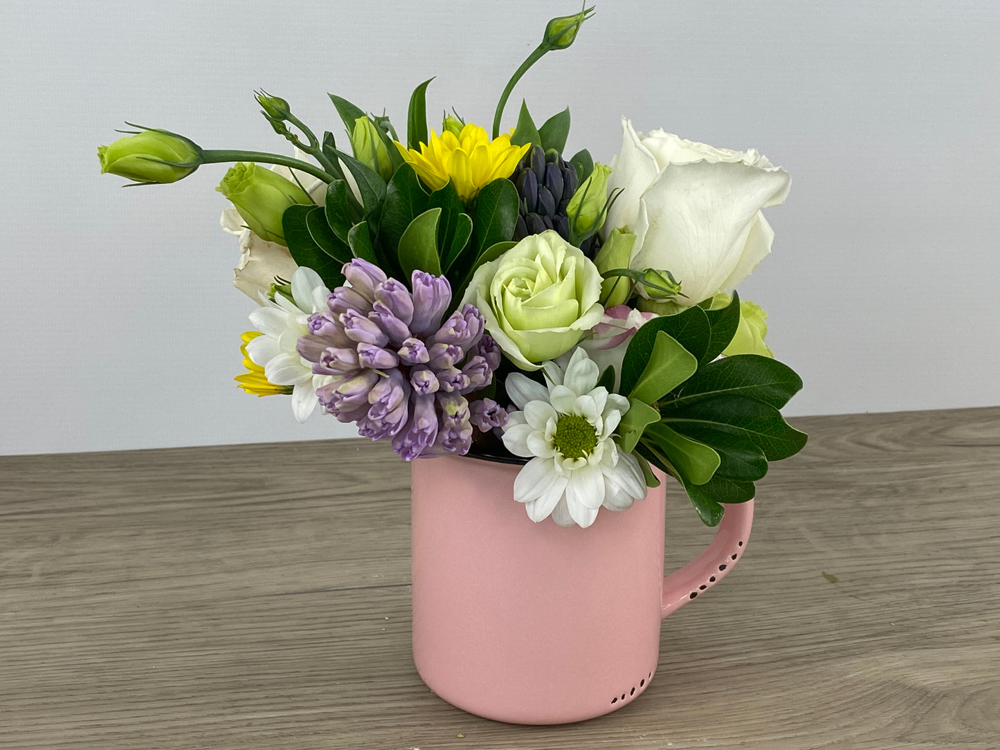 Enamel Mug Arrangement