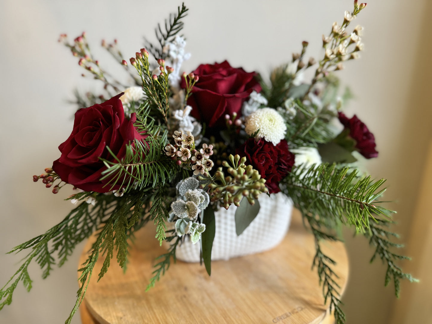 Christmas Centrepiece in White Ceramic Pot