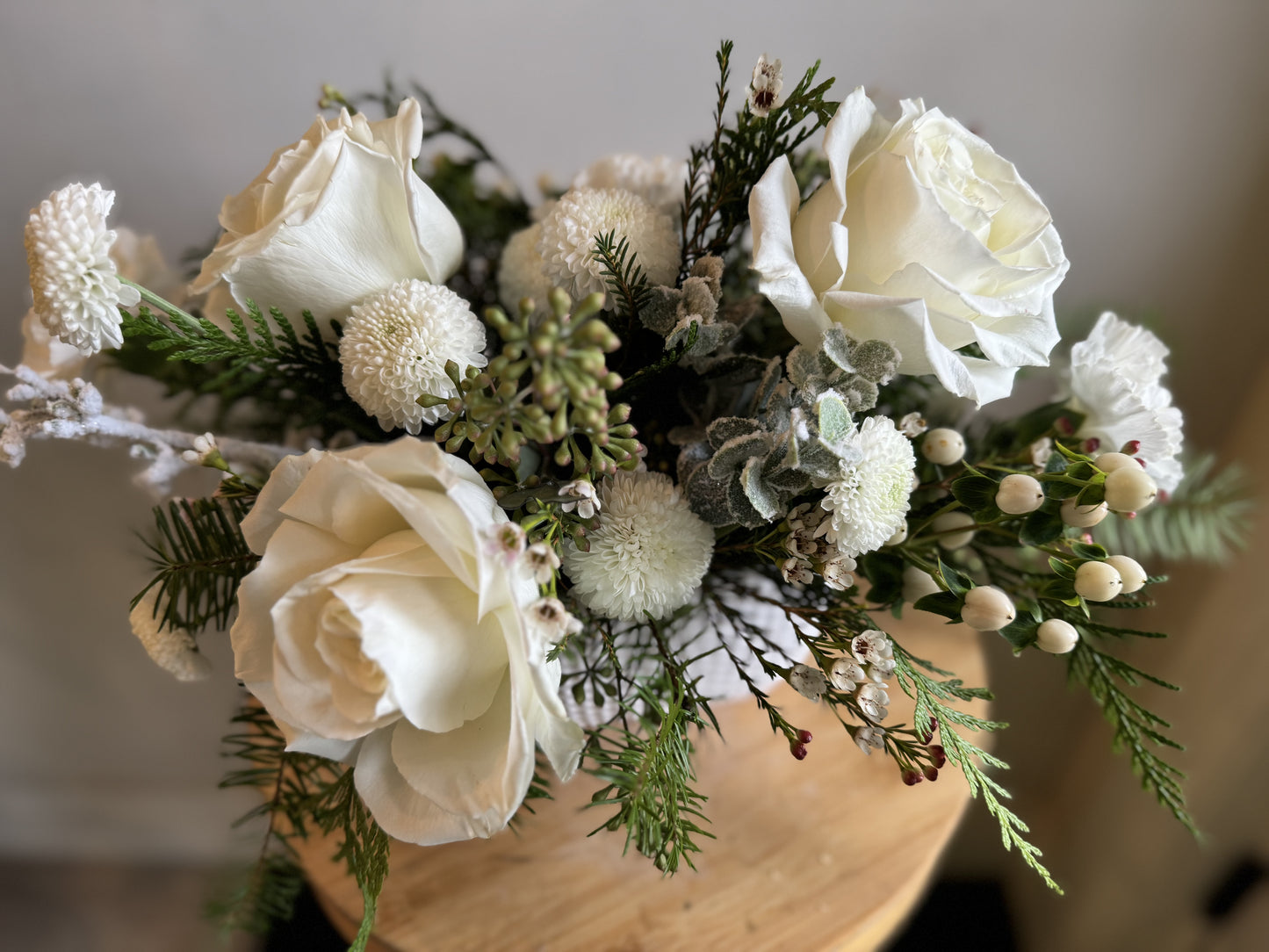 Christmas Centrepiece in White Ceramic Pot