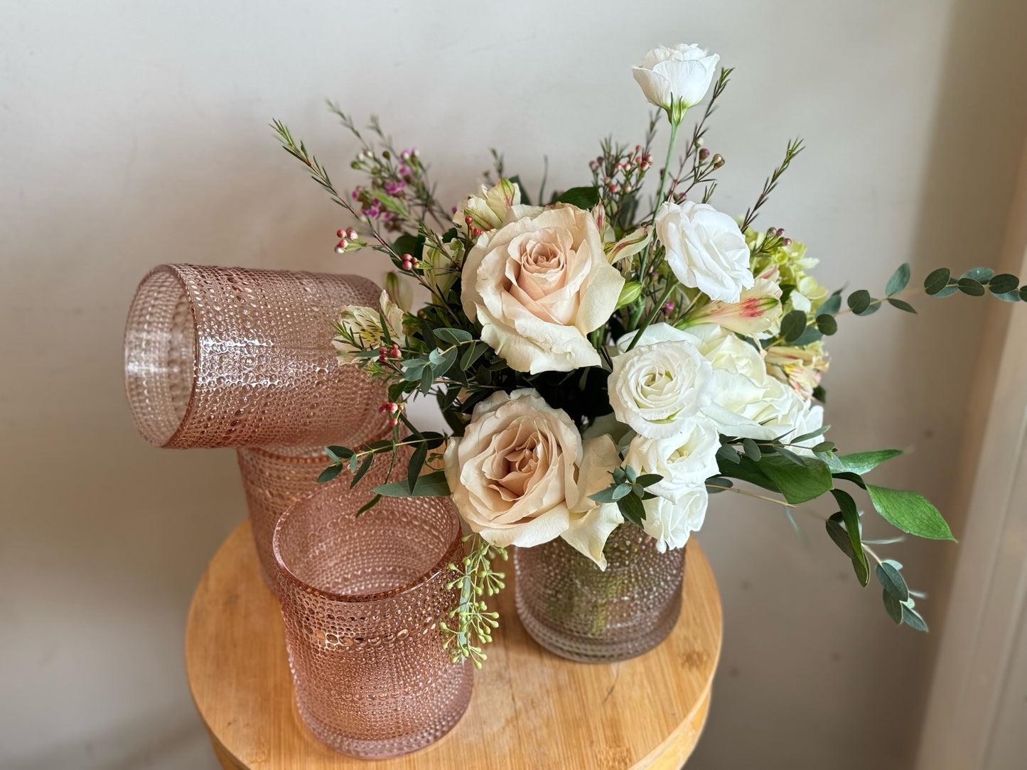 'Vintage Love' Valentine’s Day Vase Arrangement – Elora St. Flowers