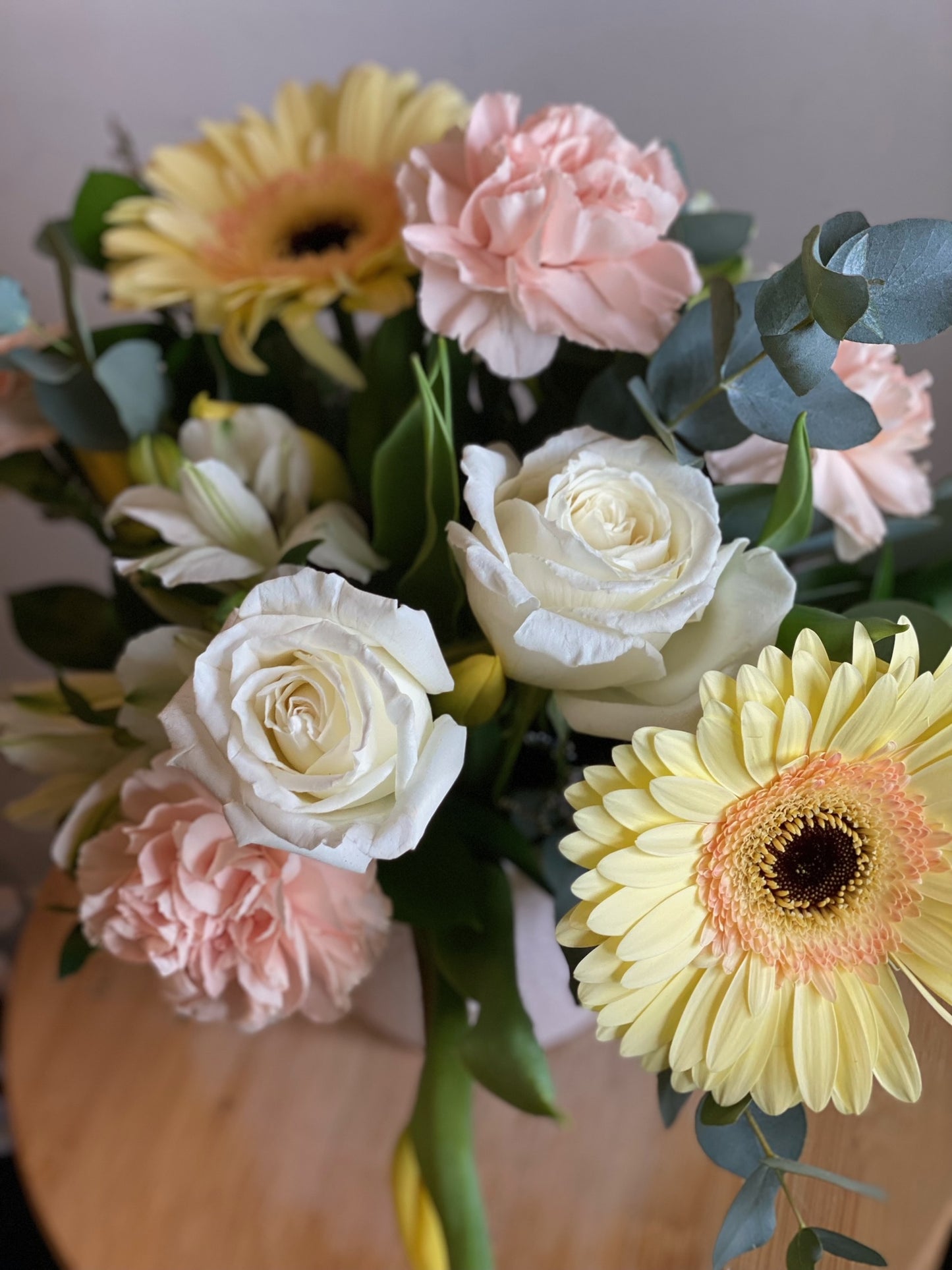 Summer Ceramic Pot Table Arrangement