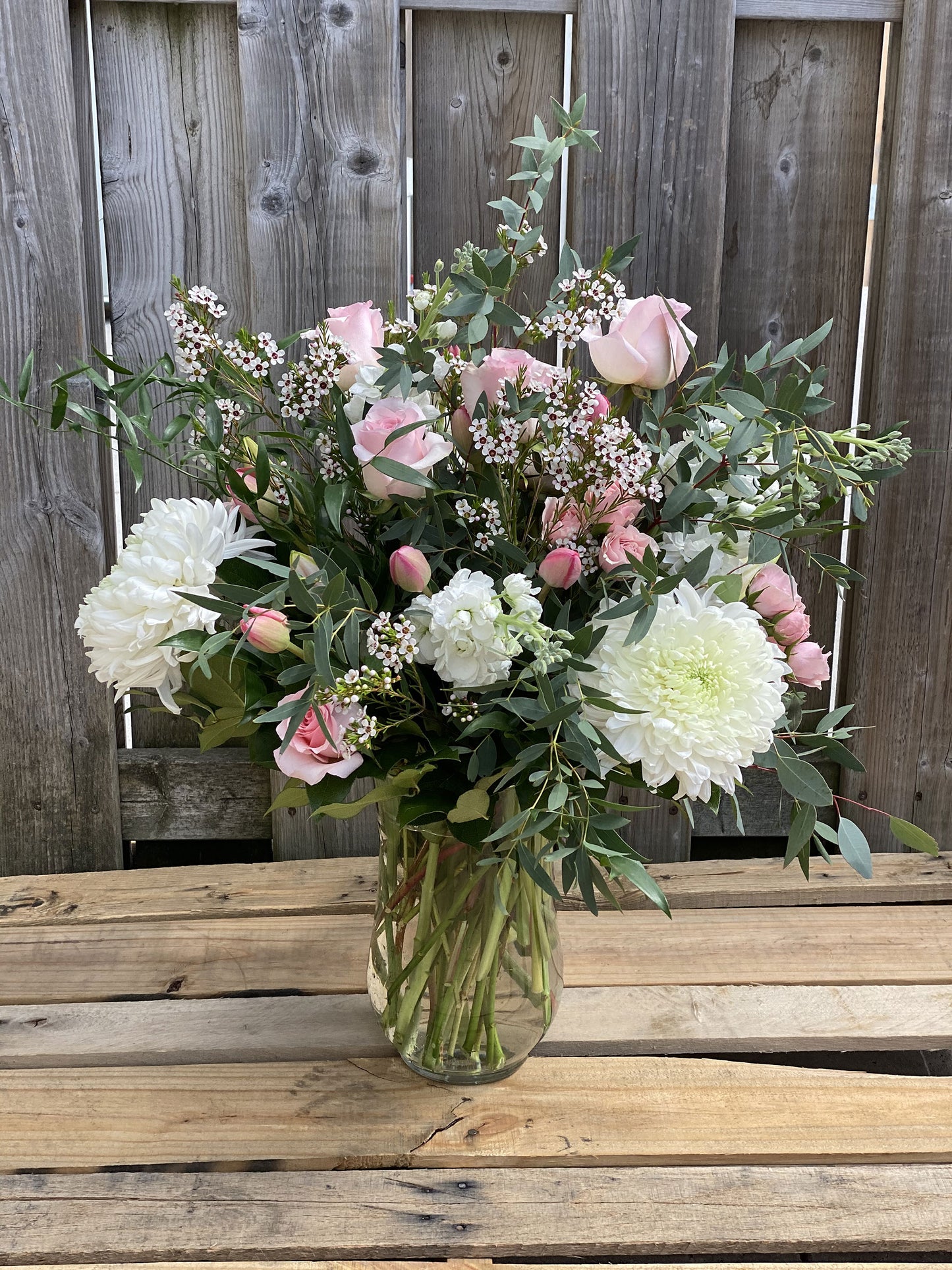 Bold and Beautiful Arrangement