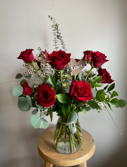 Dozen Luxury Red Roses in a Vase