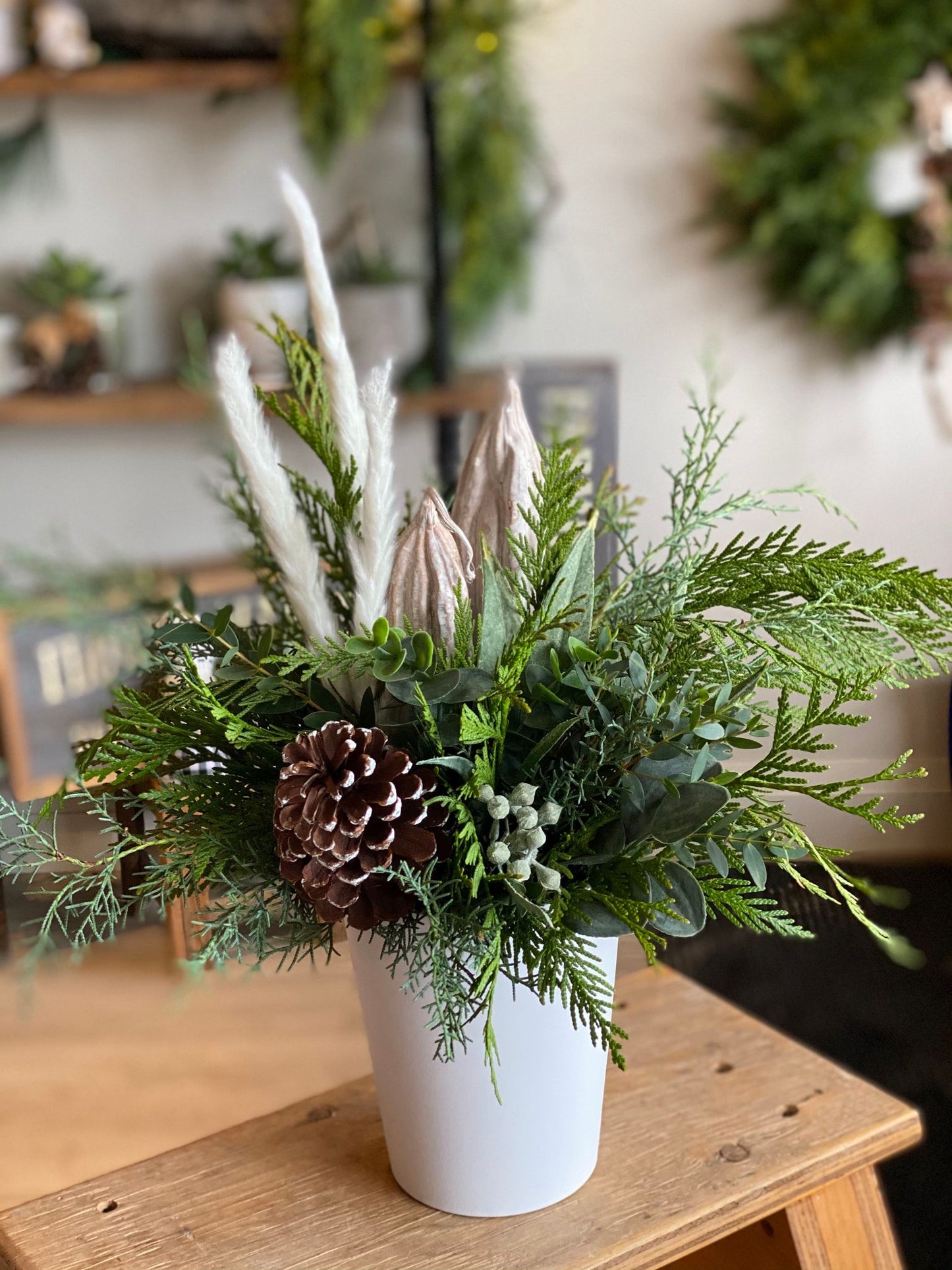 LongLasting Christmas Arrangement